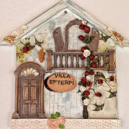 Traditional Villa Efterpi Chalki Town Eksteriør billede