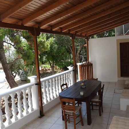 Traditional Villa Efterpi Chalki Town Eksteriør billede